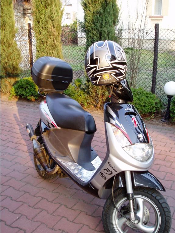 Peugeot silver sport.jpg